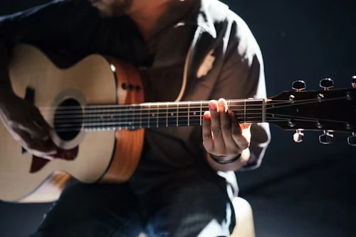 Vintage Guitar